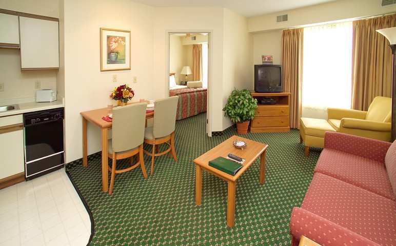 Homewood Suites Grand Rapids Habitación foto